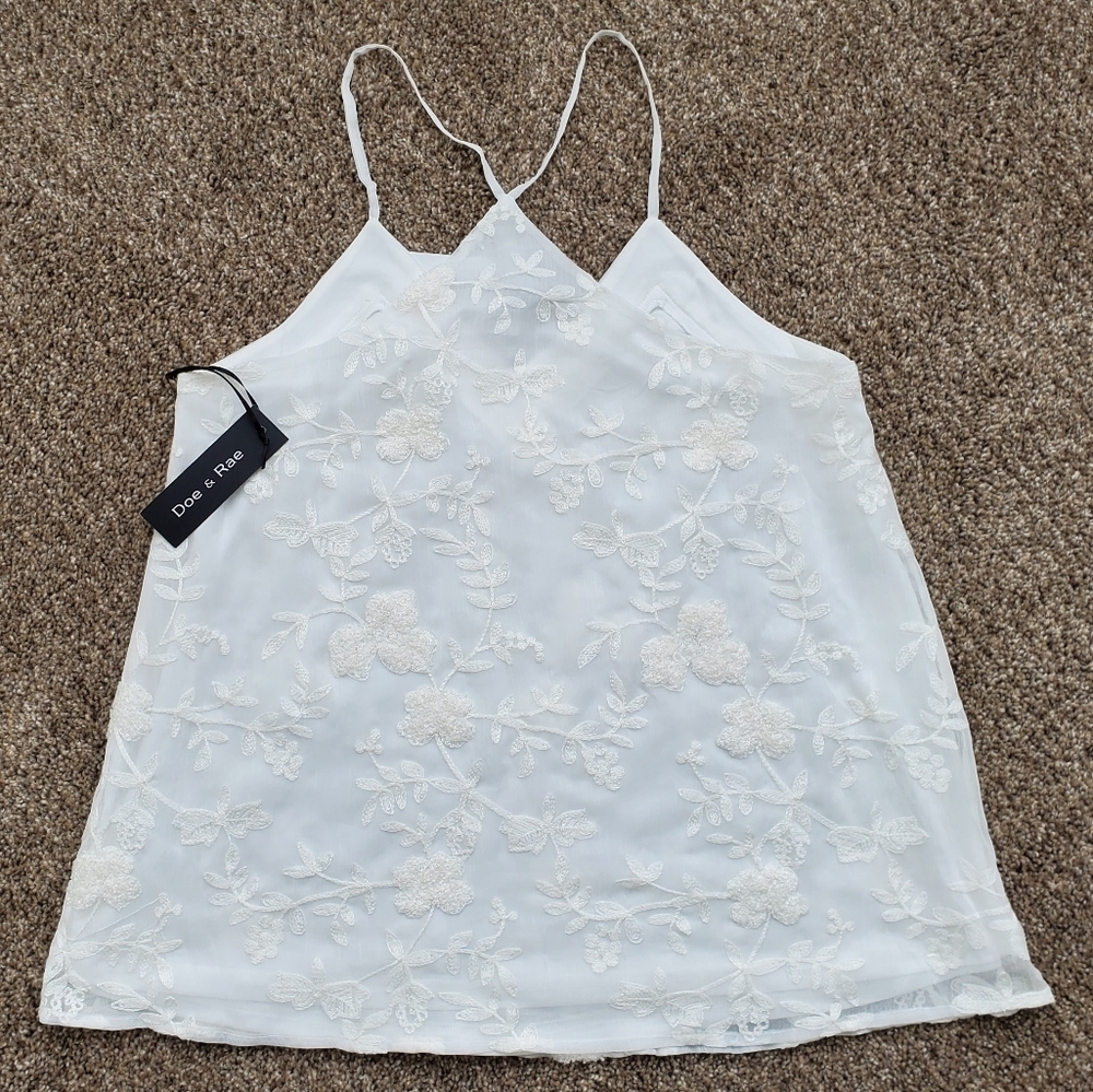 Embroidered Tank - Picture 5 of 8